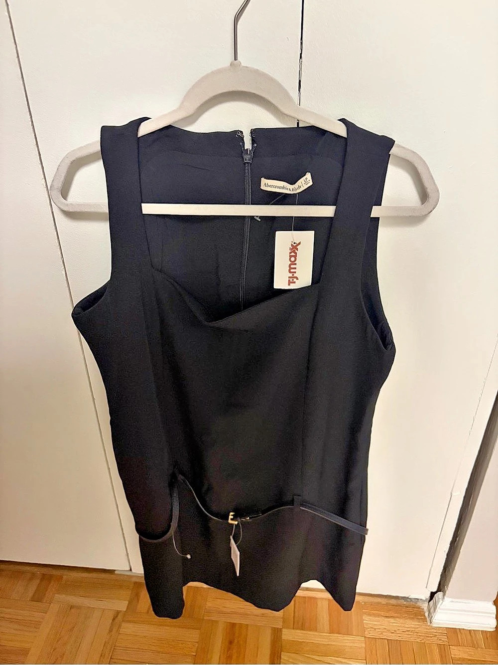 Abercrombie and Fitch Sqaure Neck and Belted Dress